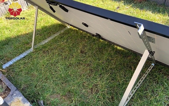 Modulo solare applicabile supporti triangolari fotovoltaici regolabili per installazione in campo aperto