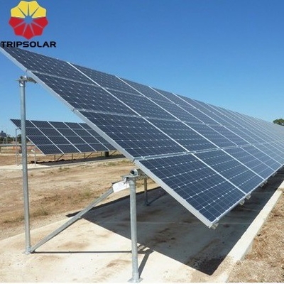 Sistema di montaggio a terra per impianti solari certificato ISO9001/CE e durata di 25 anni