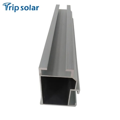 Vendiamo direttamente il binario di montaggio del pannello solare in argento naturale per moduli a telaio o senza telaio