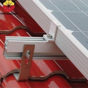 Aggancio per il tetto del pannello solare in acciaio inossidabile personalizzato per il montaggio fotovoltaico di installazione rapida