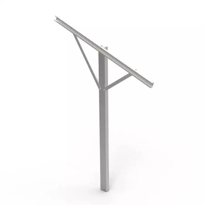 Installazione di pannelli solari fotovoltaici di carport con sistema di montaggio in alluminio con durata di 25 anni